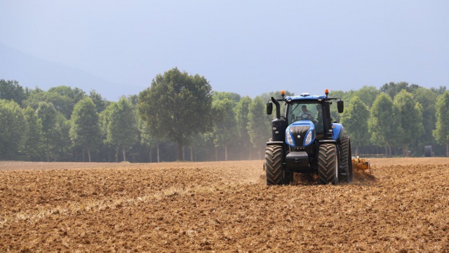 Tracteurs New Holland - Des T8 à chenilles aux T9 et ses pneus Michelin de 2,32 m