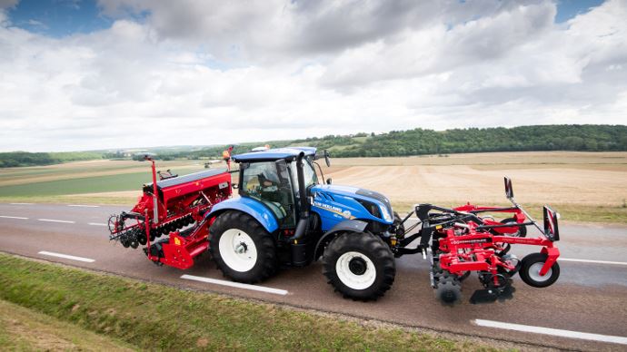 Nouveauté tracteur New Holland - T6 Dynamic Command : transmission huit rapports et double embrayage